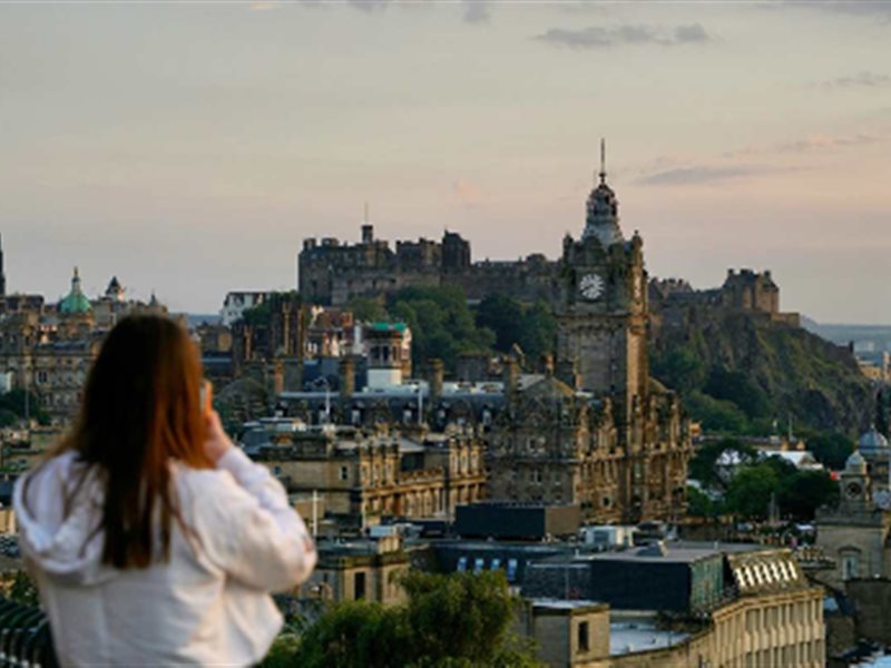 دليلك للاستمتاع بالعاصمة الاسكتلندية إدنبرة 