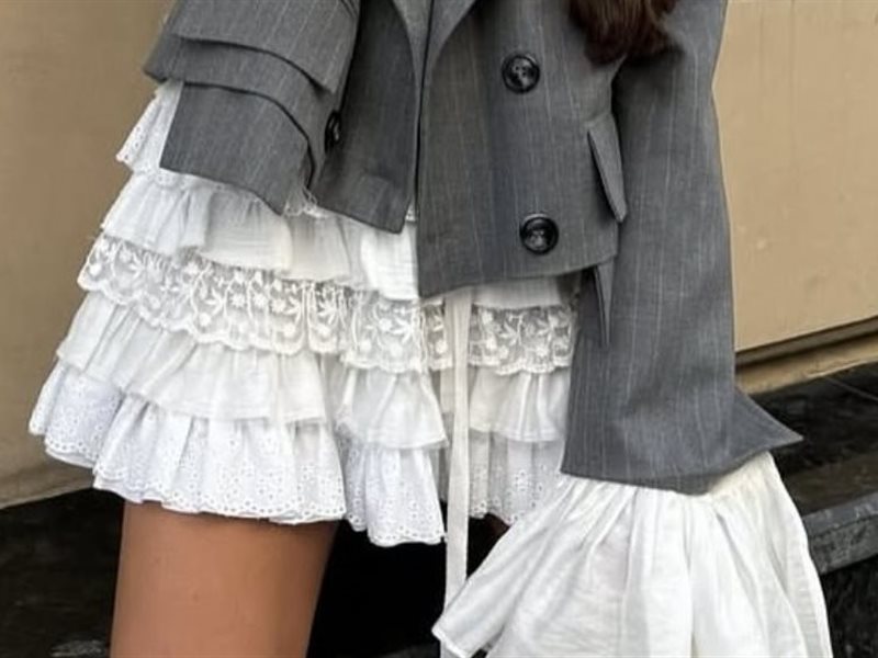 قصيرة، ميدي أم ماكسي؟ التنانير الكشكش (ruffled skirt)خيارك المثالي لهذا الموسم