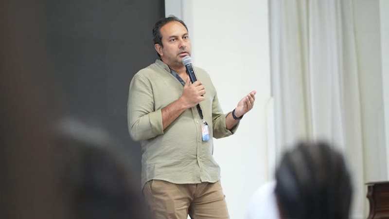 رامي عبد الرازق