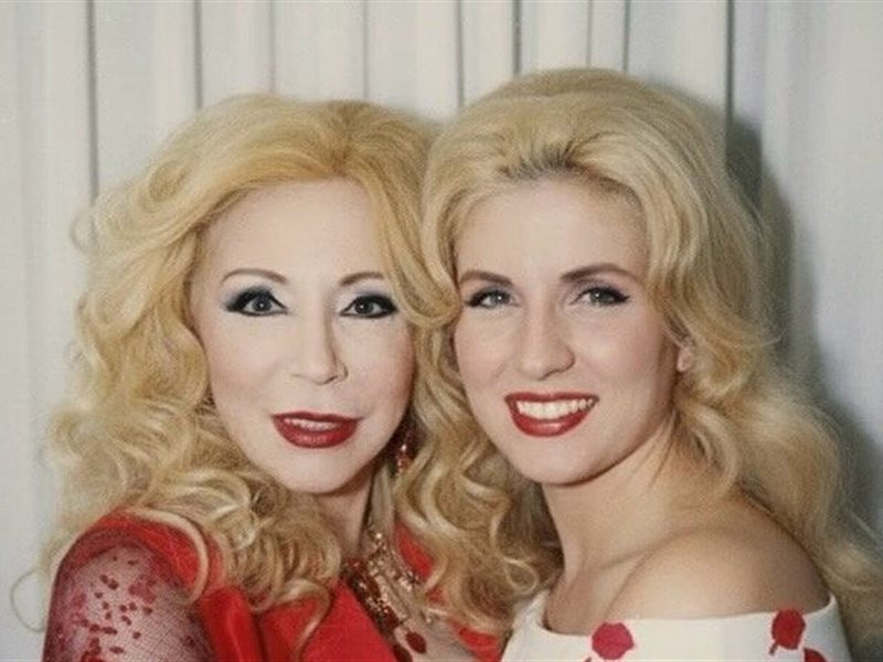 بين الماضي والحاضر .. 40 صورة جديدة للمشاهير بالذكاء الاصطناعي تجتاح مواقع التواصل الإجتماعي