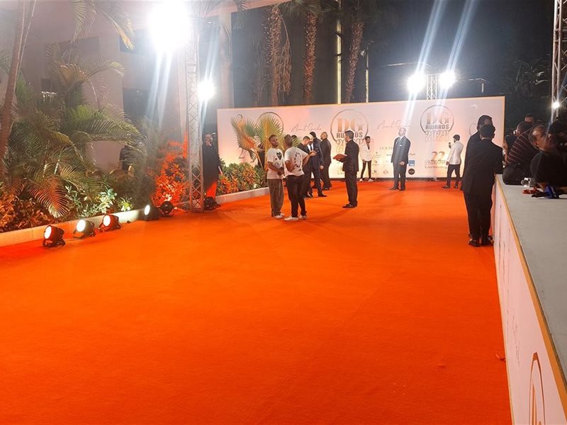 بالصور.. التحضيرات النهائية لمهرجان دير جيست 2025