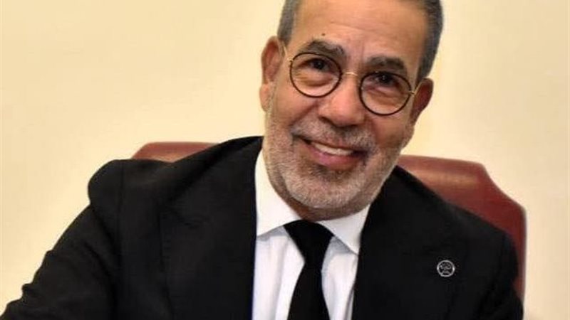 مدحت العدل