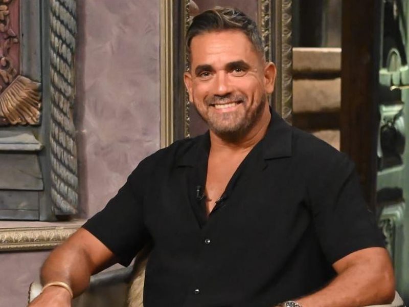 من بائع ألعاب لـ