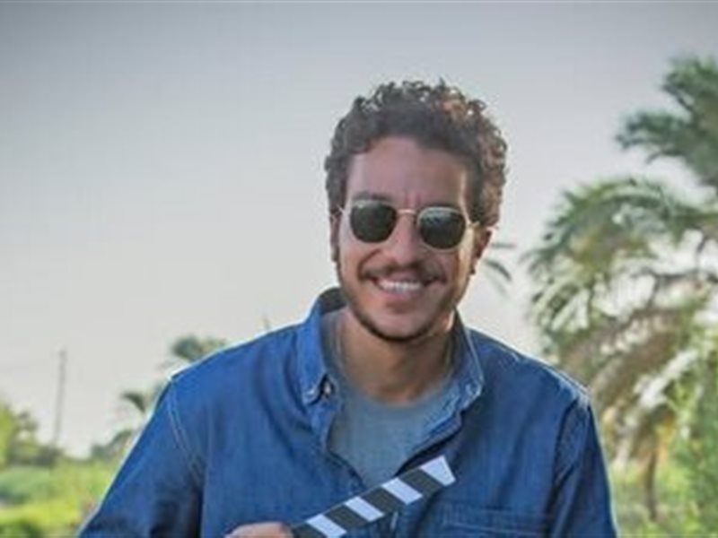 نور النبوي يحتفي بتصوير فيلم 