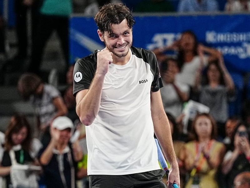 تايلور فريتز يجتاز بورغيش بصعوبة ويواجه كوردا في ربع نهائي طوكيو