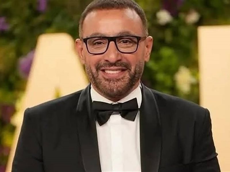 أحمد السقا يتعرض لحادث سير ويطمئن جمهوره على حالته الصحية