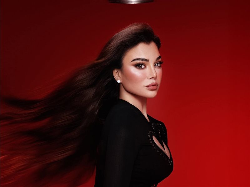 هيفاء وهبي تفاجئ جمهورها بطرح 5 أغاني من ألبومها الجديد «ميجا هيفا»