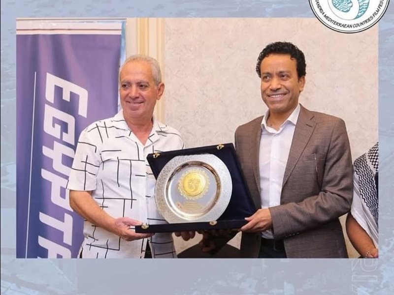 سامح حسين يعرب عن سعادته بتكريمه في مهرجان الإسكندرية السينمائي