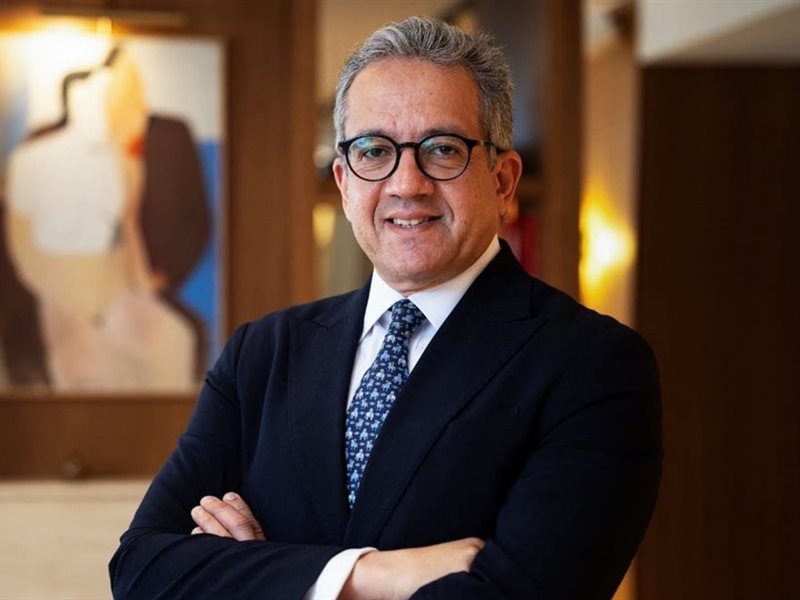 مهرجان القاهرة السينمائي الدولي يهنئ الدكتور خالد العناني لفوزه بمنصب مدير عام اليونسكو