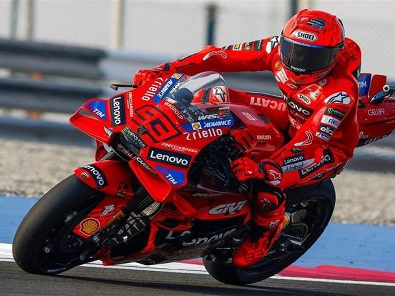 حادث مؤسف في سباق موتو جي بي مارك ماركيز يصاب ويغيب عن السباقين المقبلين