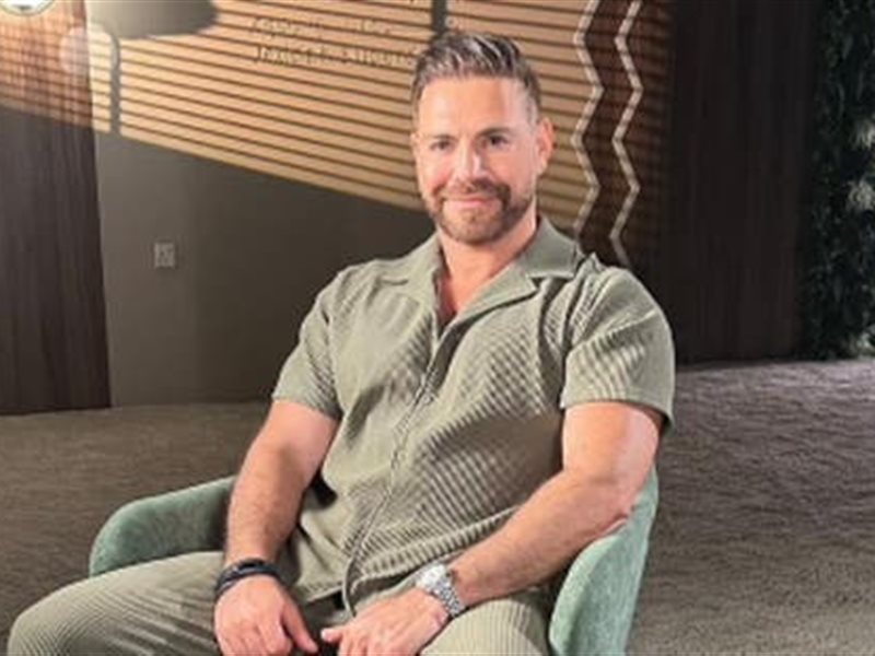 ايوان يغني لأول مرة باللهجة العراقية