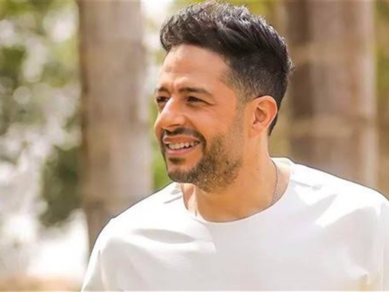 (خاص) محمد حماقي يجهز ألبومه الجديد بعد عام ونصف من العمل… وإطلاقه في هذا الموعد