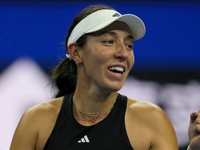 مواجهة قوية تنتظر بيجولا في ربع النهائي بعد أداء قوي أمام ألكساندروفا