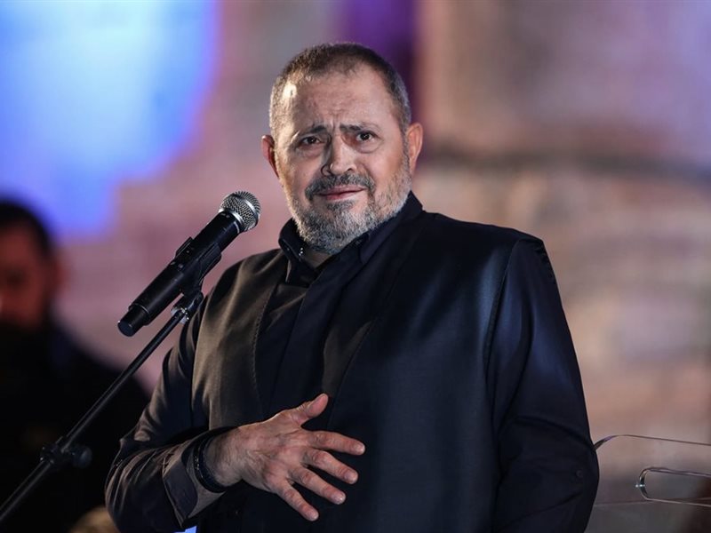 الليلة .. جورج وسوف يحيي أولى حفلات جولته الغنائية في أمريكا