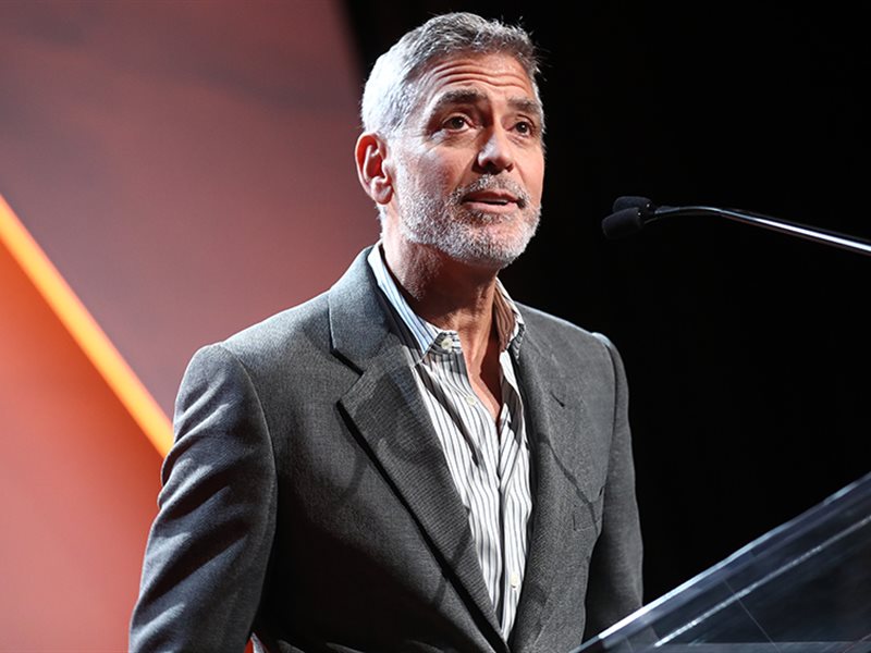 جورج كلوني يحتفل بفيلمه Jay Kelly في لندن السينمائي .. ونتفليكس تعرضه في 5 ديسمبر