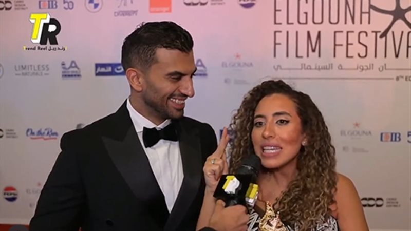 منة القيعي وزوجها