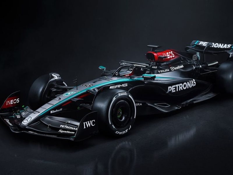 مرسيدس تجدد الثقة بـ راسل وأنتونيلي هل يدخل فيرستابن المعادلة لاحقاً؟