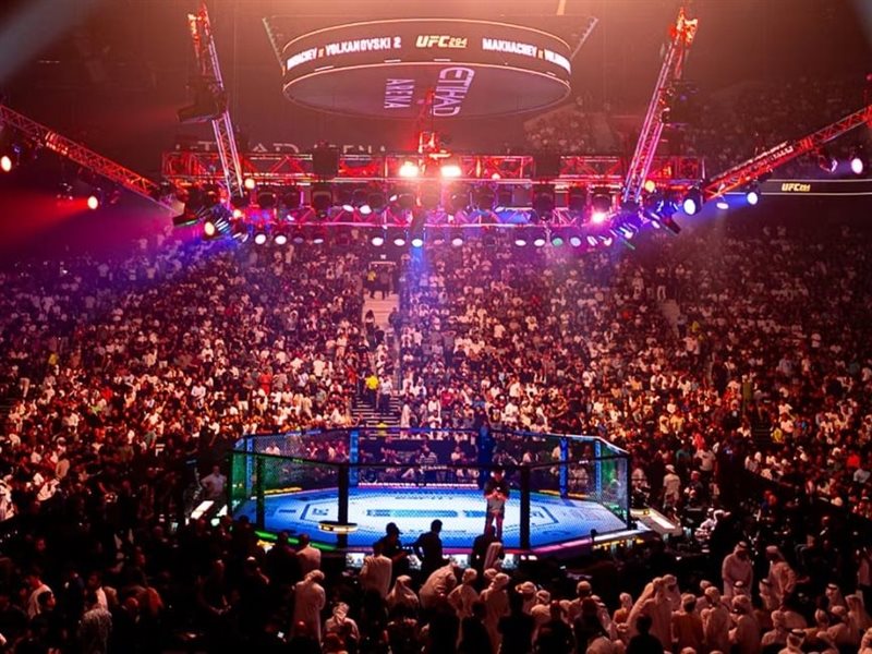 العد التنازلي يبدأ أبوظبي تستعد لاستضافة بطولة يو إف سي 321 وفعاليات مميزة