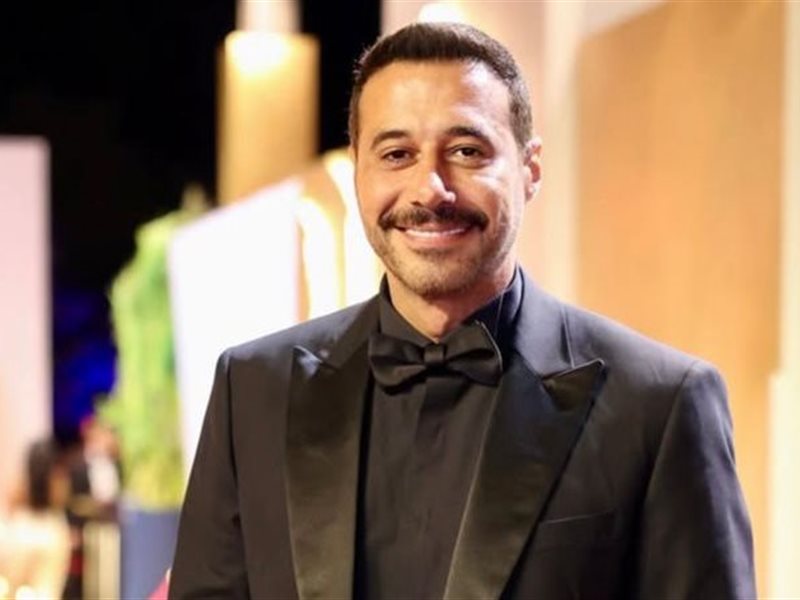 حضور يسرا وأحمد السعدني وأحمد مالك وأحمد داود وأسماء جلال وأمينة خليل وكريم فهمي في افتتاح مهرجان الجونة السينمائي