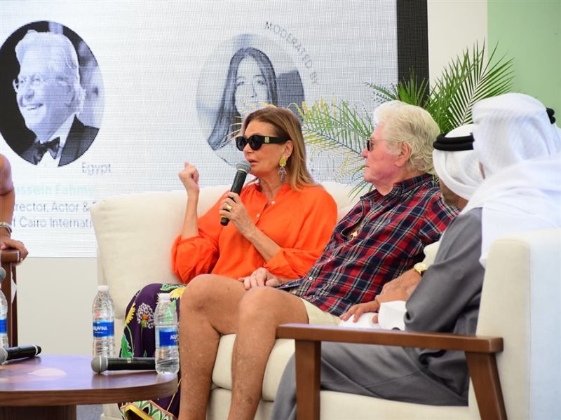 يسرا توجه الشكر لدولة الإمارات العربية المتحدة خلال ندوة 