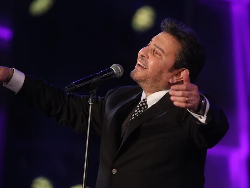 (خاص) بعد تداول شائعات الغضب.. مصدر يوضح كواليس حفل هاني شاكر بمهرجان الموسيقى العربية