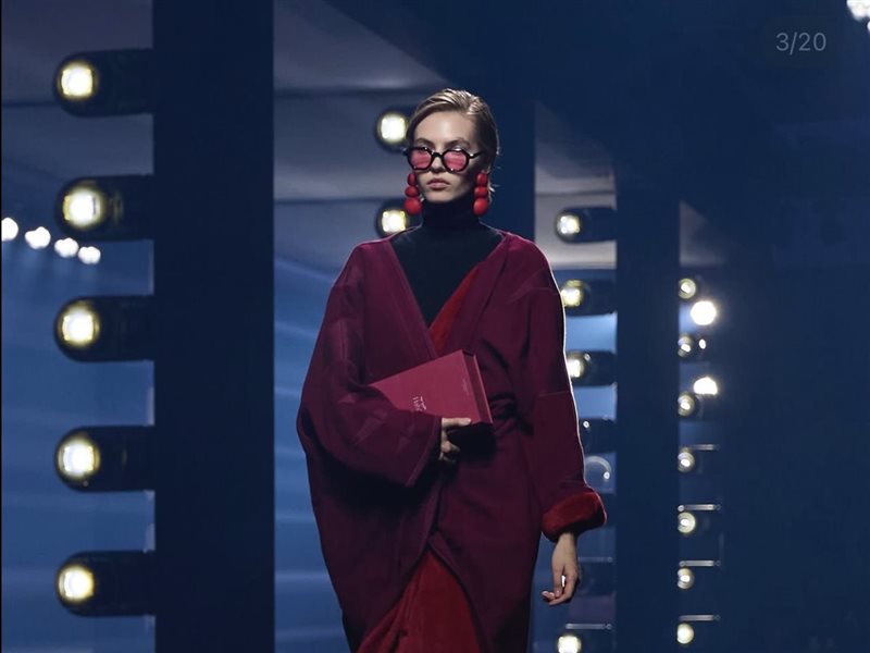 مصممون سعوديون يسطّرون فصلاً جديداً في تاريخ الموضة العربية من قلب الرياض