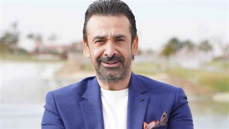 كريم عبد العزيز 