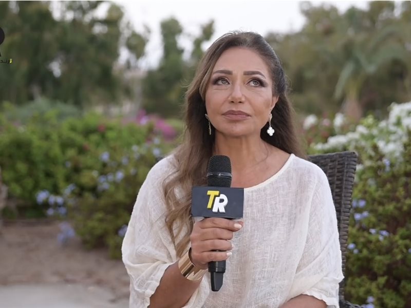 خاص .. ليلى علوي: دعم الجونة للأفلام الشبابية مهم للصناعة.. ومنى زكي ومنة شلبي روحهم شبه جيلنا