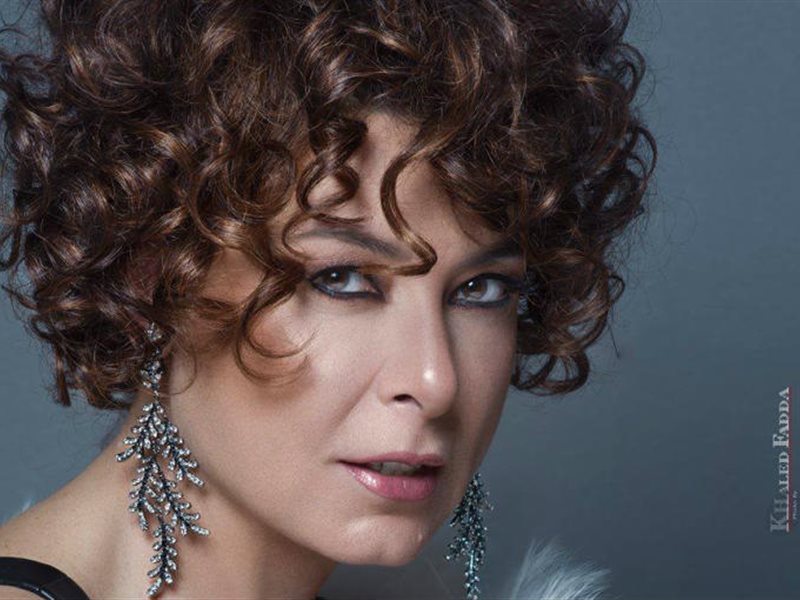 أنوشكا تنضم لفريق مسلسل 