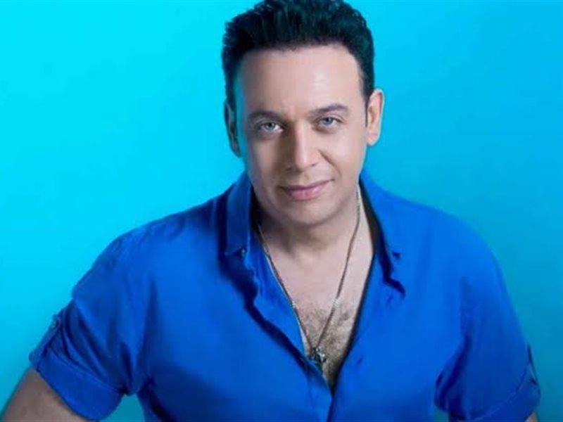 مصطفى قمر يجهز جمهوره لألبومه الجديد 