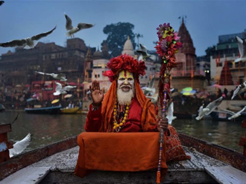 أعجب الأسرار حول فاراناسي، مدينة الموت في الهند