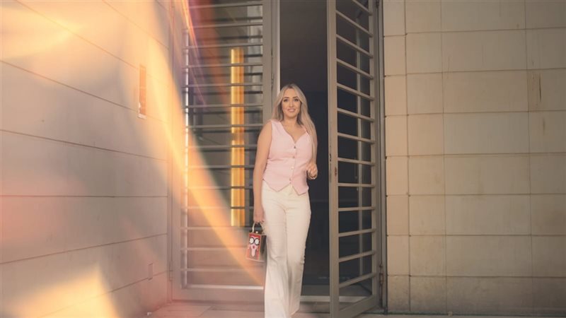 سارة سليم سحاب 