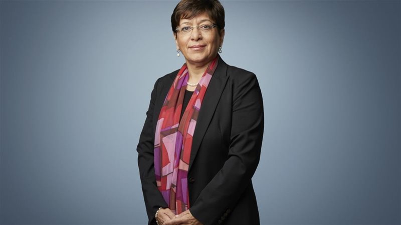 كارولين فرج