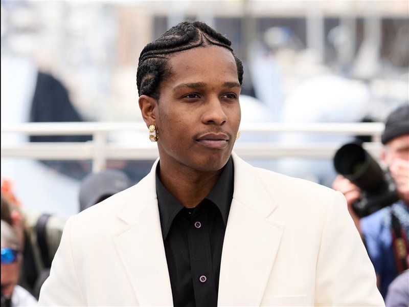 ASAP Rocky يحصد لقب Fashion Icon لعام 2025 بإطلالة من Chanel