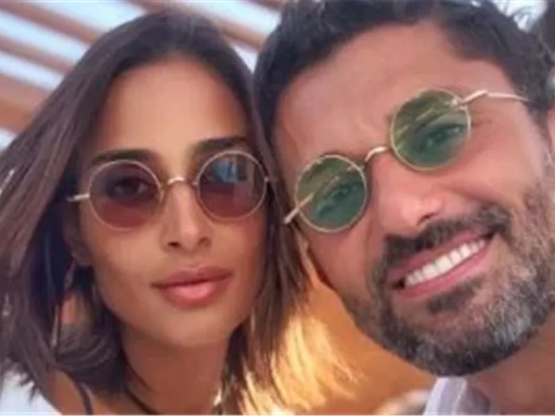 كريم محمود عبد العزيز يعلن انفصاله عن زوجته: الطلاق شرع ربنا.. وحاولنا سنين إن الحياة تستمر وفشلنا