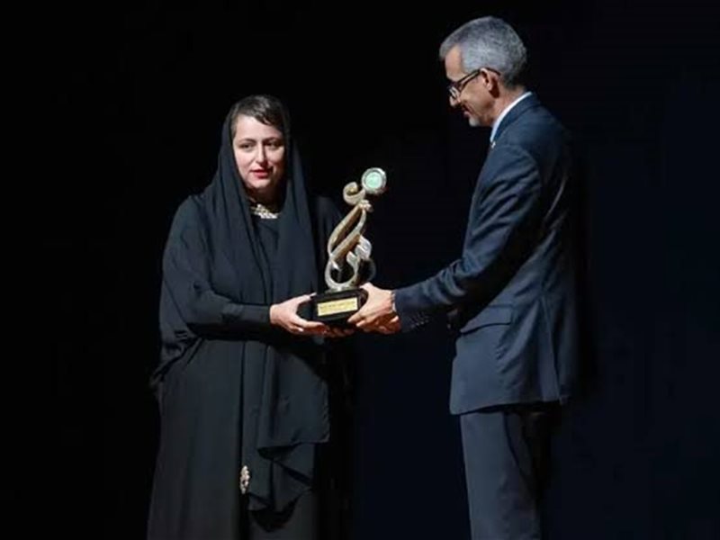 الشيخة حور بنت سلطان القاسمي تُمنح لقب سفيرة فوق العادة للثقافة العربية تقديرًا لدورها الريادي في دعم الفنون والثقافة