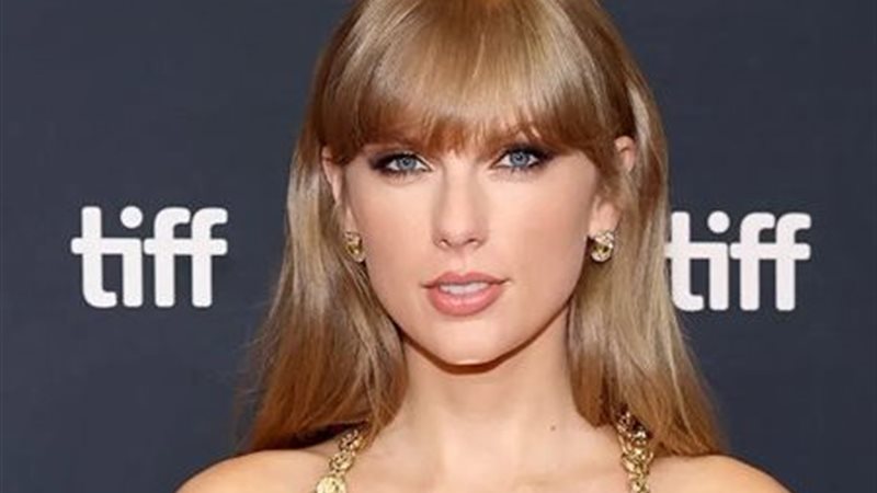تايلور سويفت