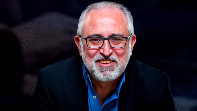 الموسيقار تامر كروان