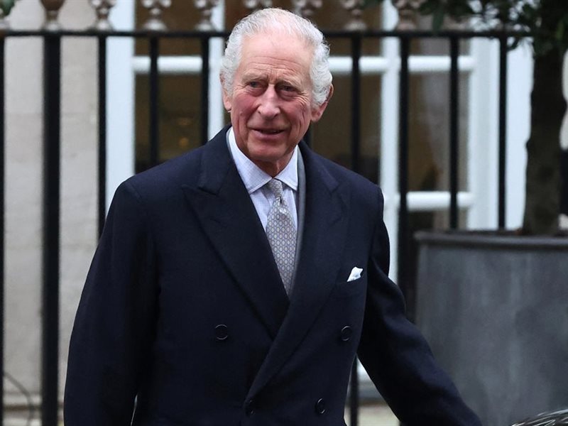 العائلة المالكة البريطانية تنشر الصورة الرسمية للاحتفال بيوم ميلاد الملك تشارلز