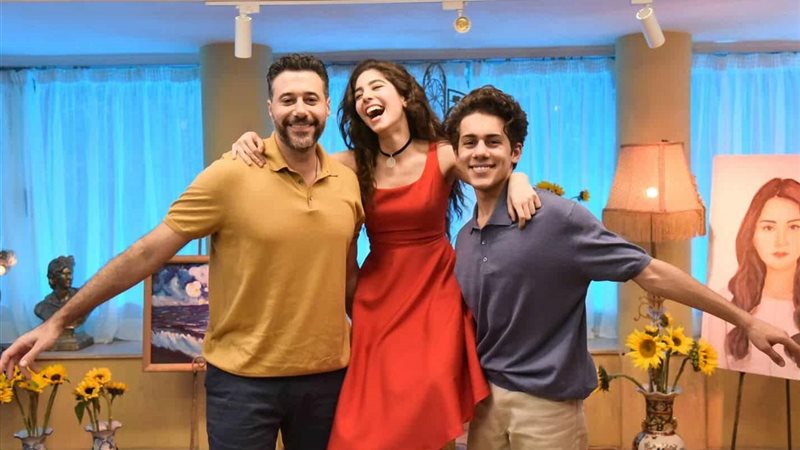 فيلم ولنا في الخيال..