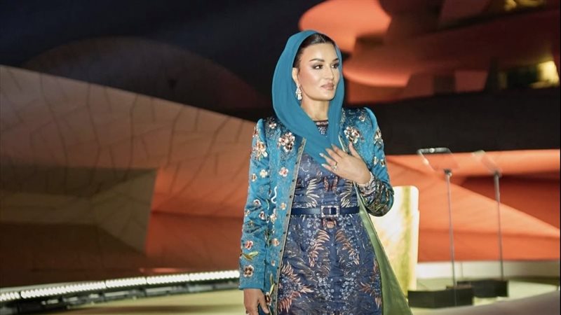 الشيخة موزا بنت ناصر