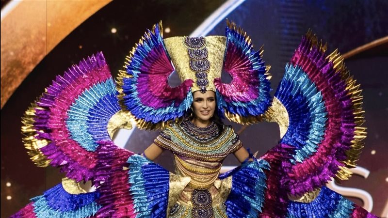 ملكة جمال الكون 