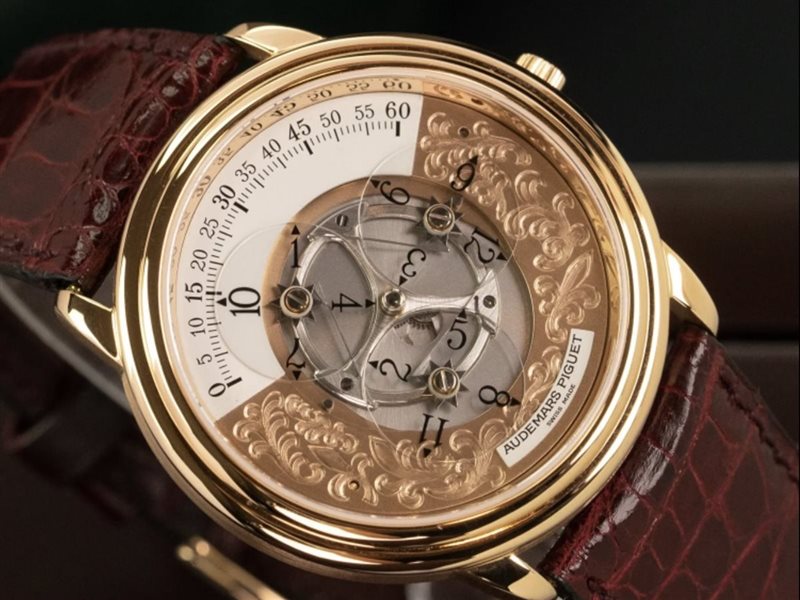 أوديمار بيغيه تحتفل بمرور 150 عامًا في أسبوع دبي للساعات 2025 بتجربة “بيت العجائب”