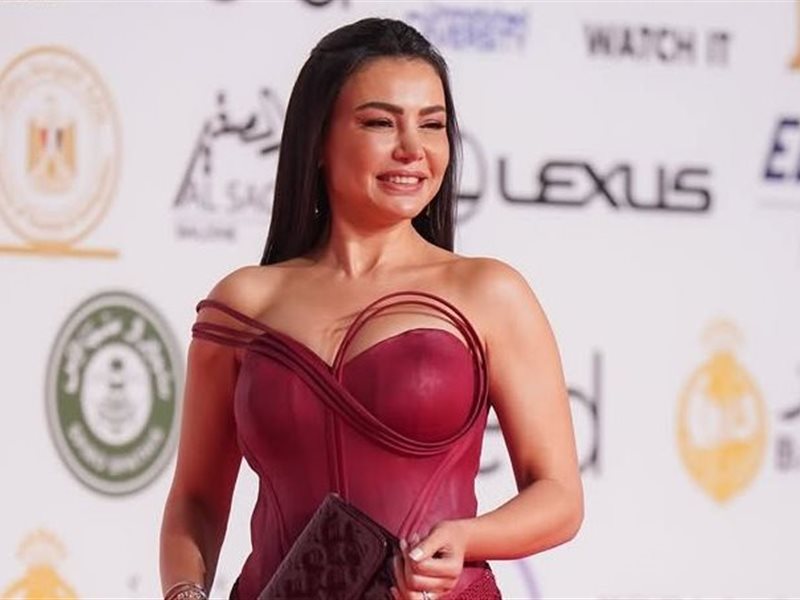 دينا فؤاد:أفلام الأبيض والأسود شكلت ذوقي الفني وحبي للتمثيل