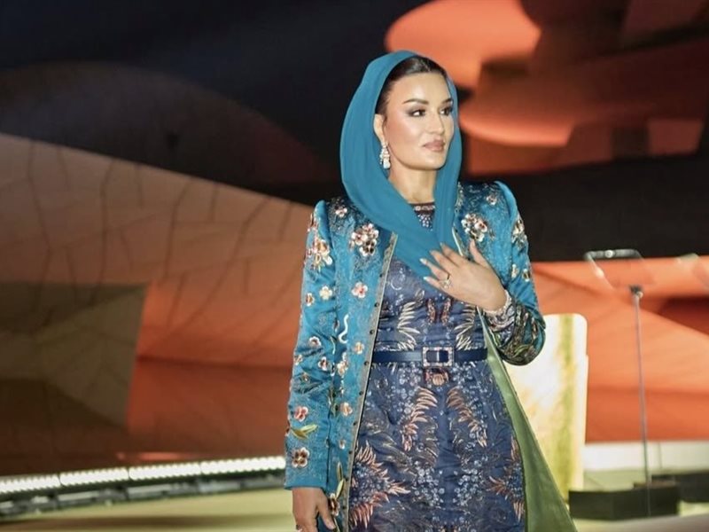 الشيخة موزا بنت ناصر تحتفي بالمواهب العربية وتبارك للفائزين بجوائز Fashion Trust Arabia 2025