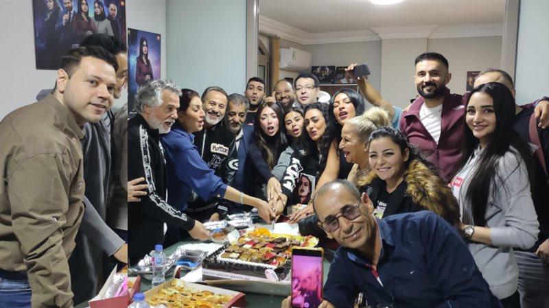 مسلسل السرايا الصفرا