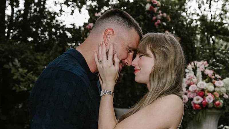 تايلور سويفت