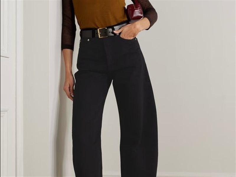 صيحات الدنيم التي تفرض حضورها في شتاء هذا العام