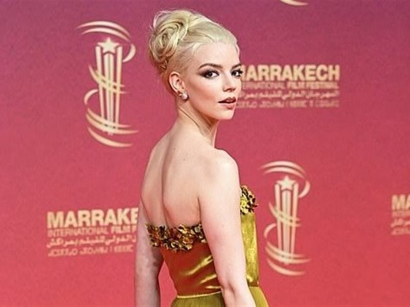 أنيا تايلور جوي وجينا أورتيغا وحسين فهمي ضمن أبرز الحضور في اليوم الثاني من مهرجان مراكش