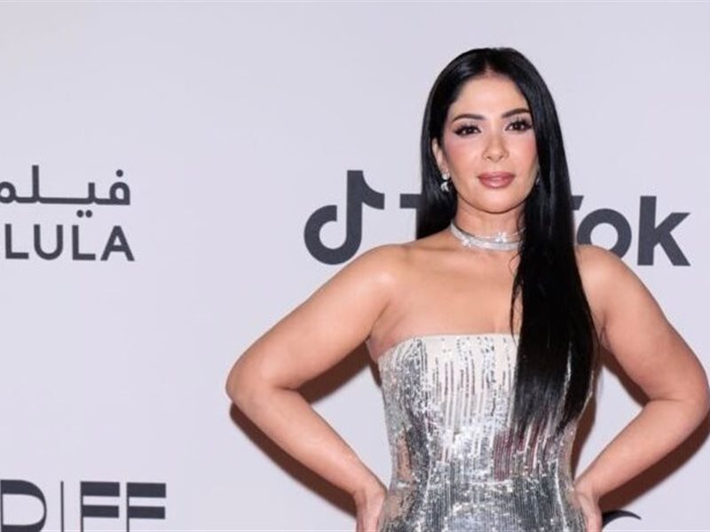 مهرجان البحر الأحمر السينمائي: استرجاع لأجمل لحظات السجادة الحمراء في دورته السابقة